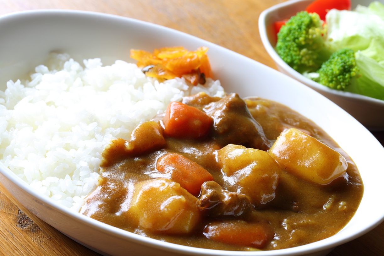 curry-with-rice-japanese-national-dish-oyakata